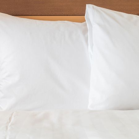 Holiday Inn Express And Suites Calgary University By Ihg Exteriör bild