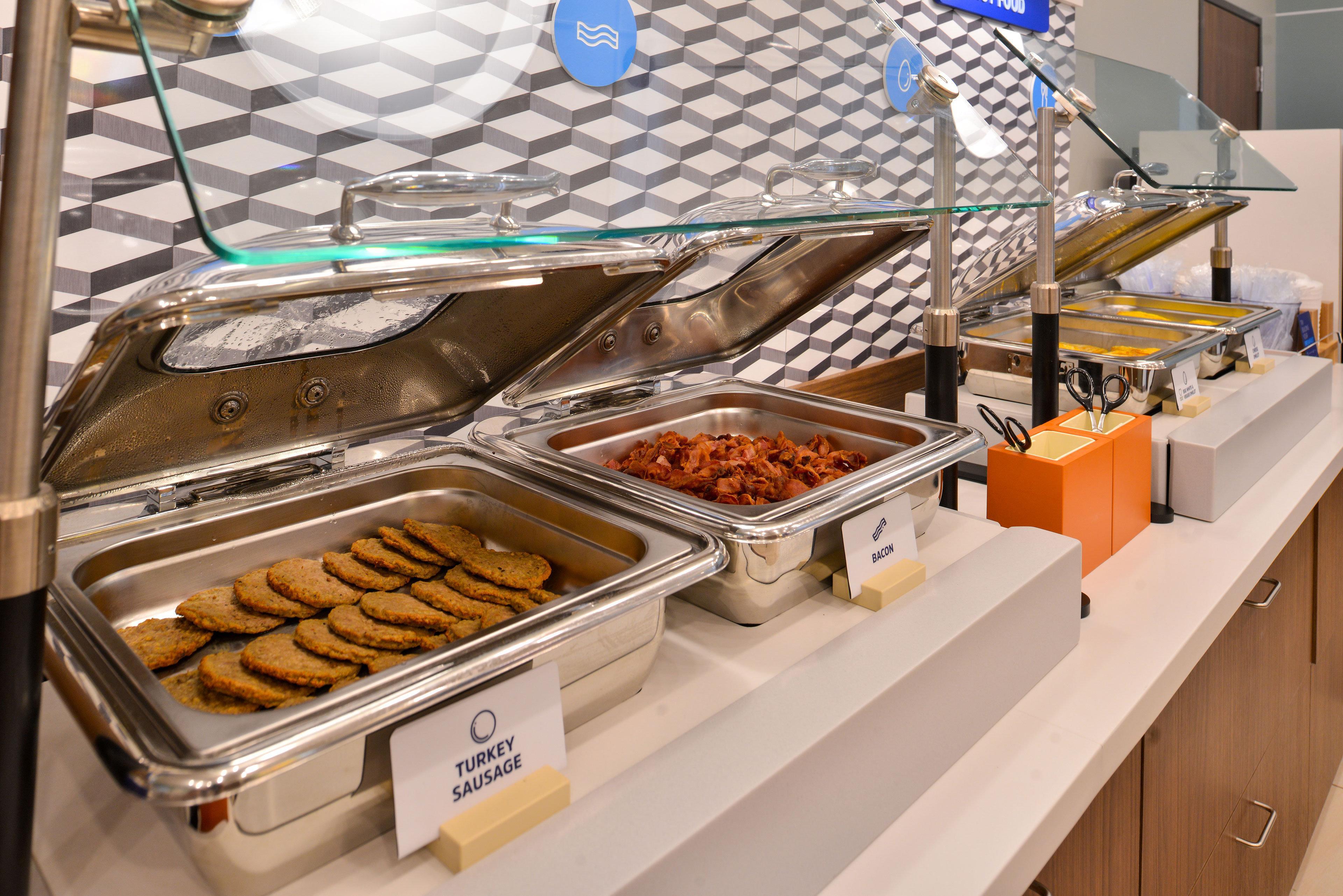 Holiday Inn Express And Suites Calgary University By Ihg Exteriör bild