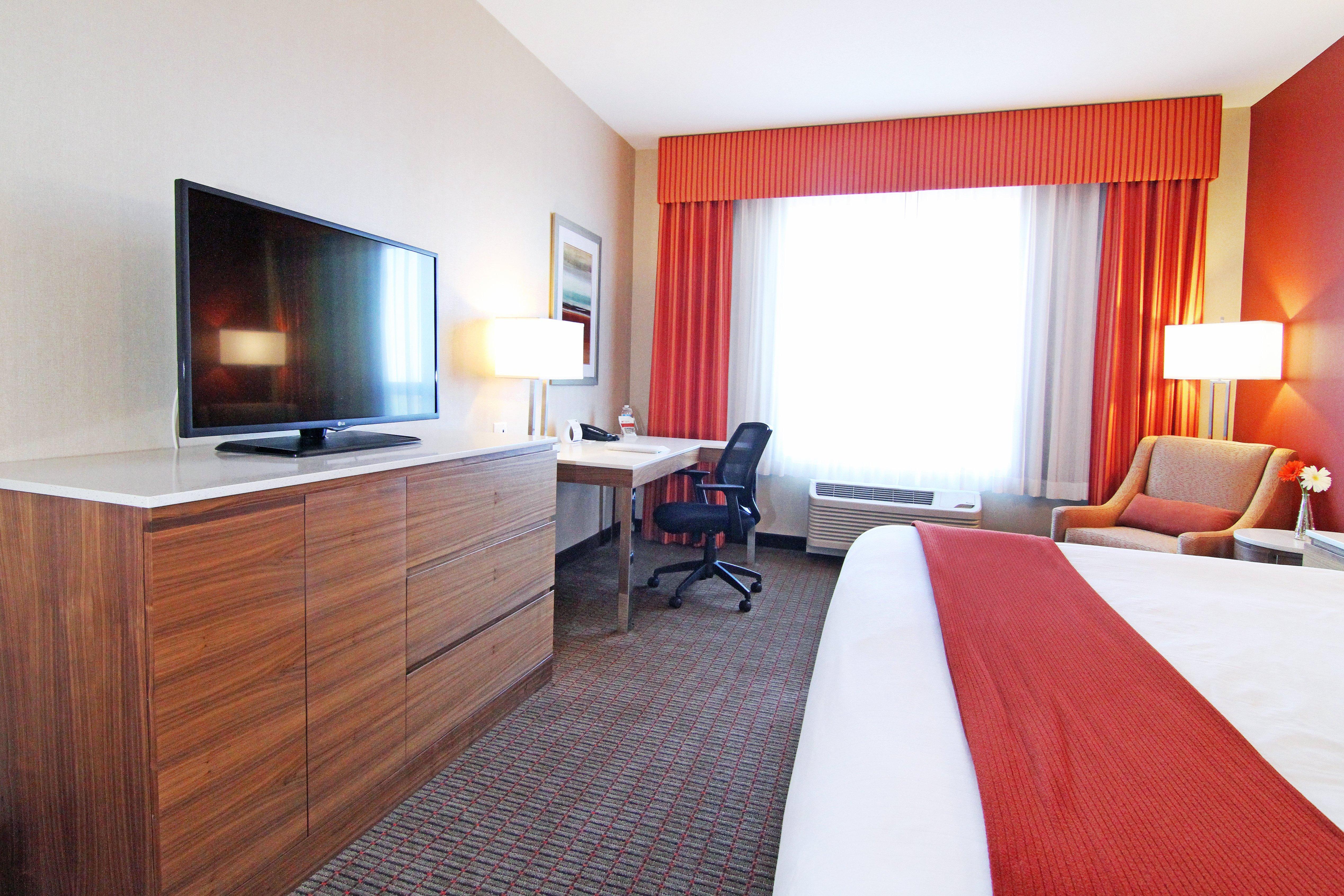 Holiday Inn Express And Suites Calgary University By Ihg Exteriör bild